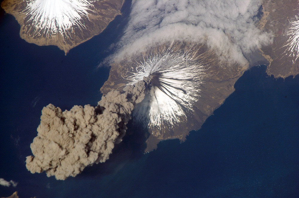 volcanic-eruption