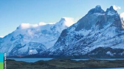 Cover of the "State of the Climate in Latin America and the Caribbean 2021" report, featuring snow-covered mountains, a lake, and the World Meteorological Organization logo.
